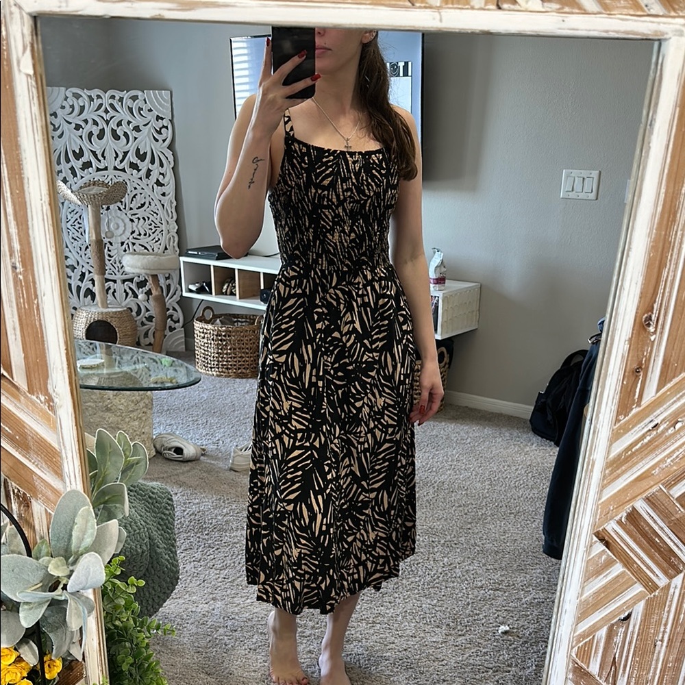 Black and Tan Leaf Print Sun Dress